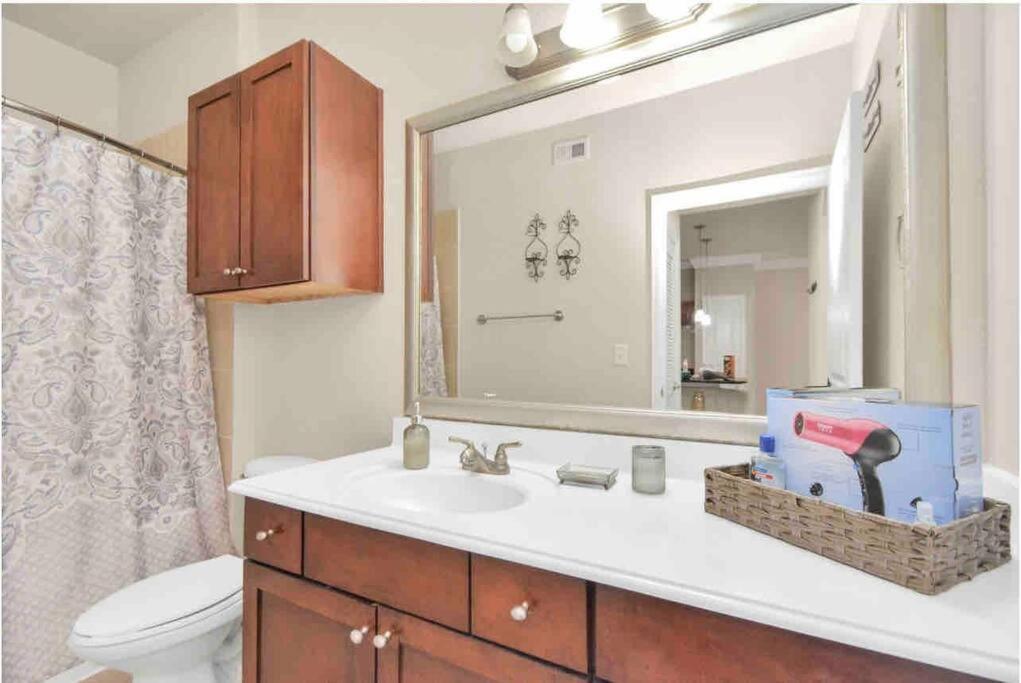 Luxury 1Bedroom/Pool View/ Galleria W/Study Desk ヒューストン エクステリア 写真