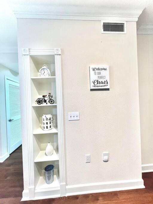 Luxury 1Bedroom/Pool View/ Galleria W/Study Desk ヒューストン エクステリア 写真
